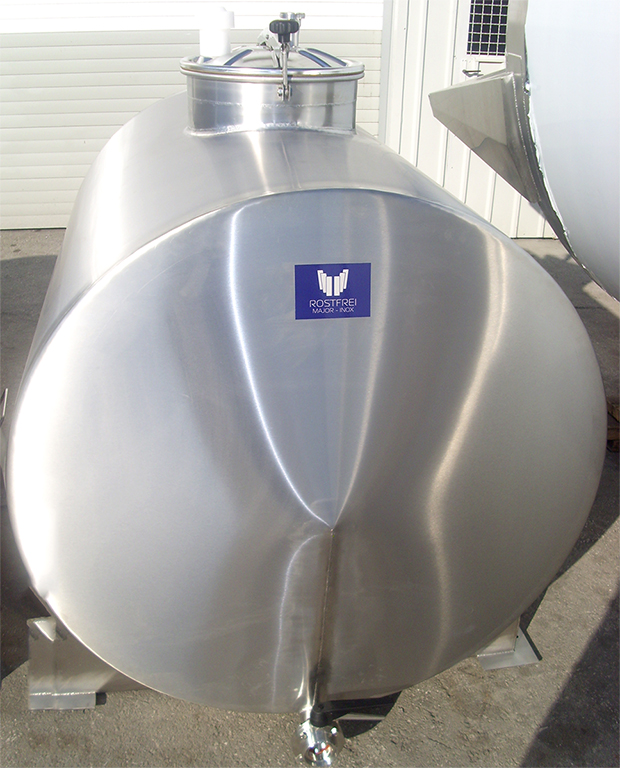 Horizontal Tank for Transport on a Truck with Platform