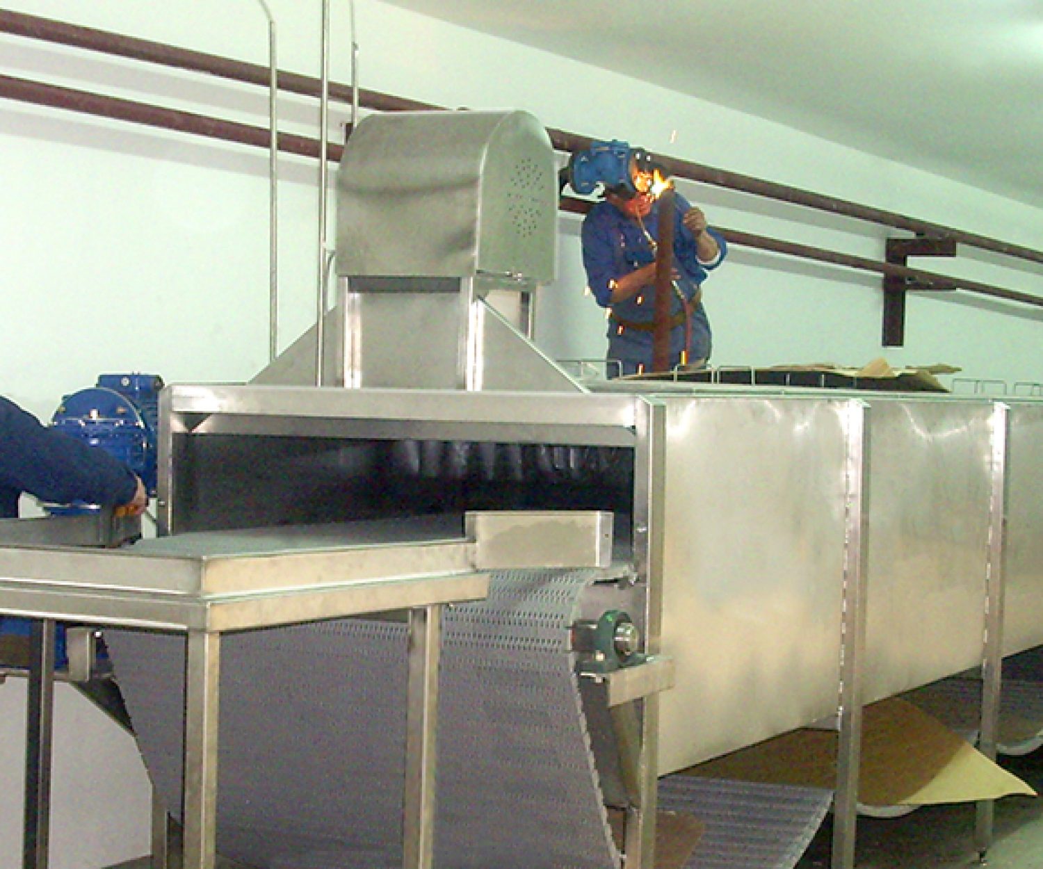 Проточен Пастеризатор со Потопување